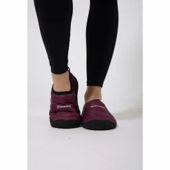 Icarus Hut Slippers