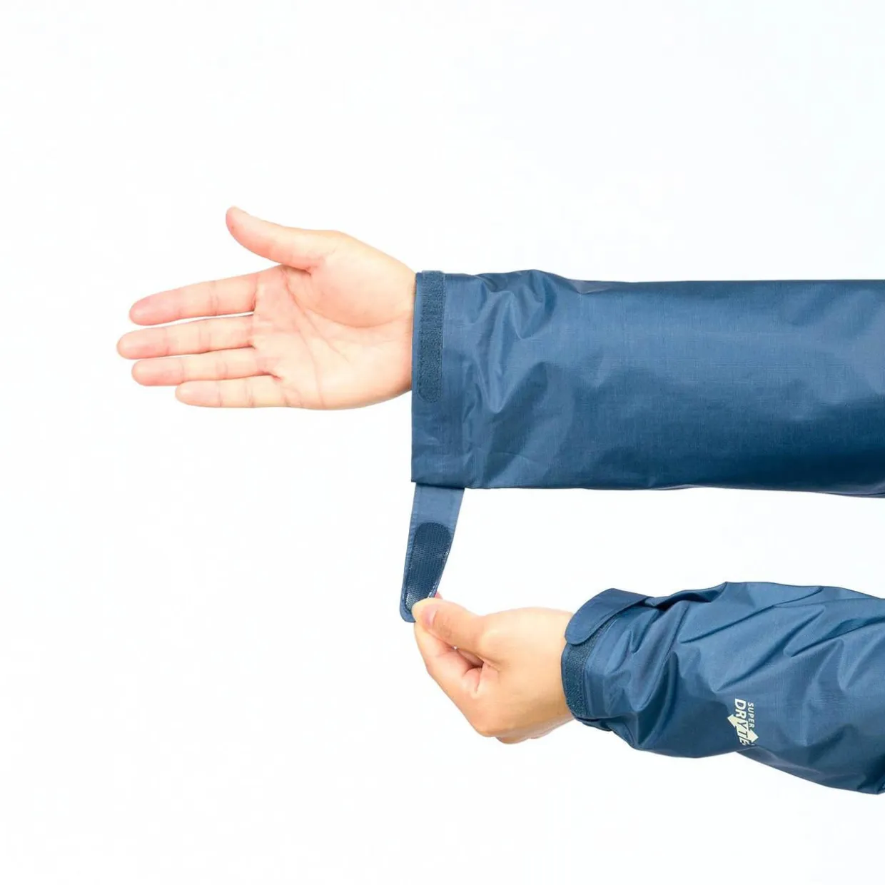Womens SUPER DRY-TEC Peak Shell Jacket